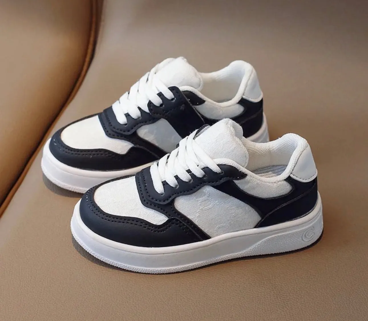 Blake Sneaker