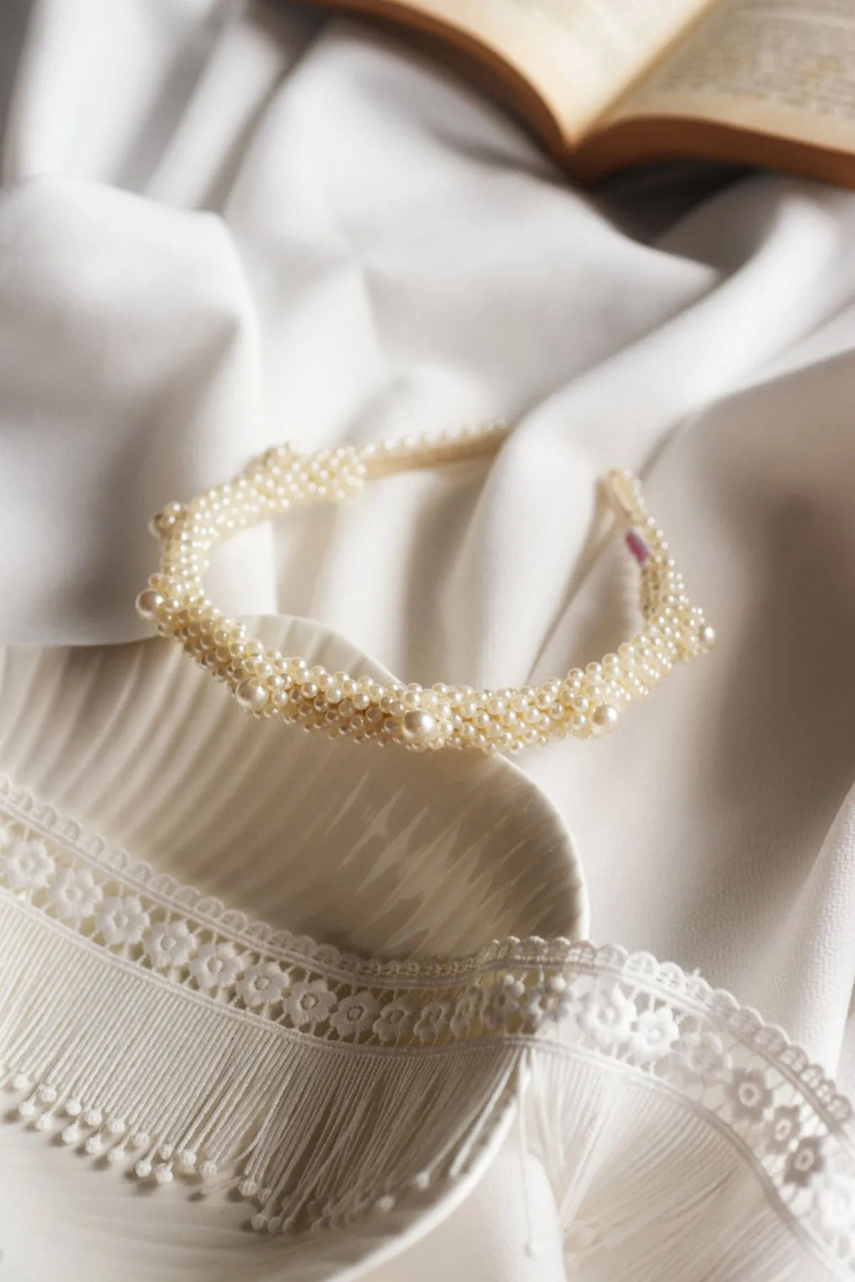 Everlasting Snow Pearl Hairband - White, OffWhite