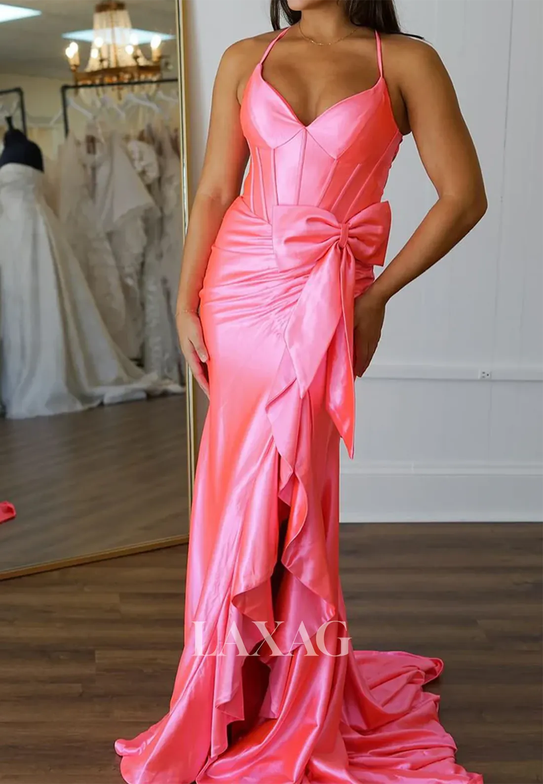 Spaghetti Straps Sleeveless Pleated Evening Gowns V-Neck Sweep Train Mermaid Prom Dress with Bow
