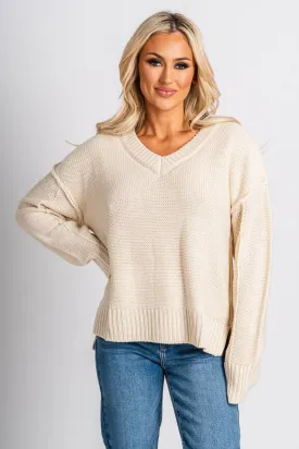 V-neck chunky sweater cream